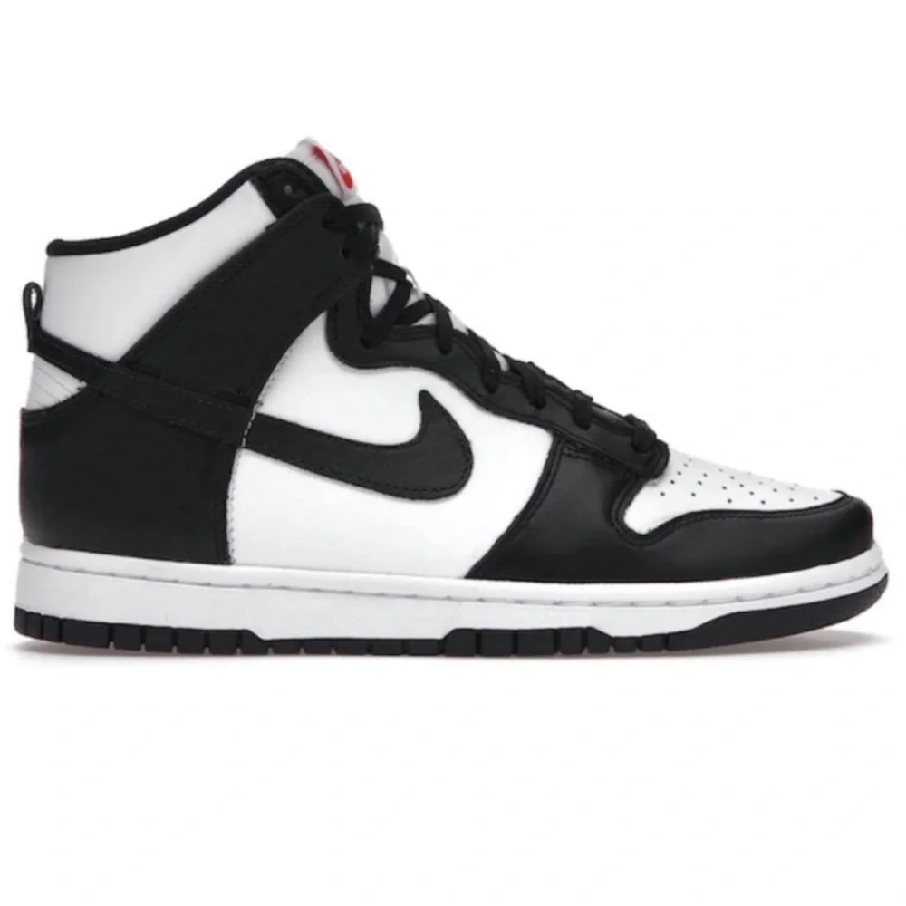 Nike Dunk panda size 7w/5.5m EUC - Picture 2 of 6